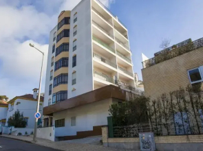 Heart of Estoril Apartment
