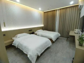 Changzhi 1314 Theme Apartment