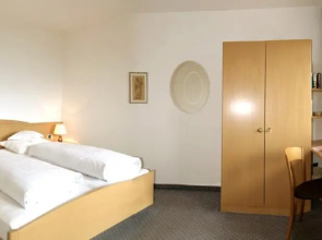 Appartment Garni Gartenheim