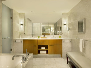 Отель The Ritz-Carlton, Dubai International Financial Centre