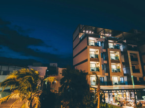 MAMBO Boutique Hotel