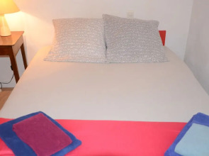 Private Room 1 Old Town Beach Parking