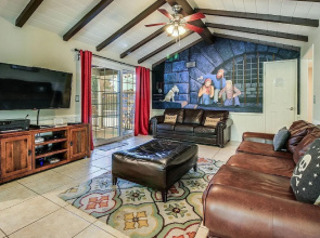 The Pirate's Cove - 5 Br Home