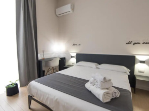 Five Boutique Rooms