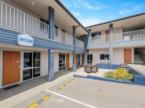 Aveda Motor Lodge