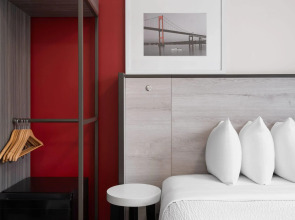 Ramada By Wyndham Brooklyn Near Flatbush