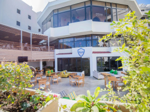 SUNRISE Holidays Resort (Adults Only)