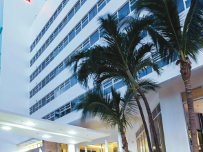 Hotel Riu Plaza Miami Beach