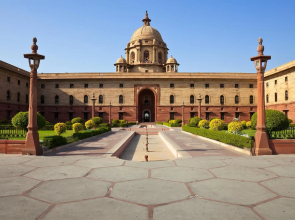 OYO 87205 Hotel Sapan Plaza