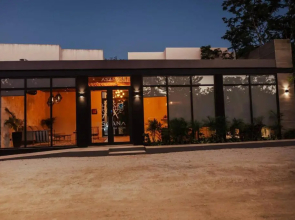 New 4BR Modern Villa w/ private pool & jacuzzi