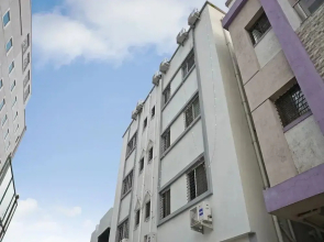 Hotel Royal Inn By OYO Rooms