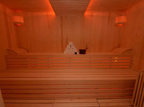 Ramira City Hotel - Adults Only