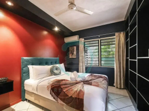 Urban Haven Boutique 1BR Apt Near Parap Markets