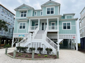 287 Obw 6 Bedroom Home by RedAwning
