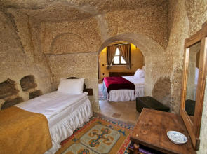 Grand Cave Suites