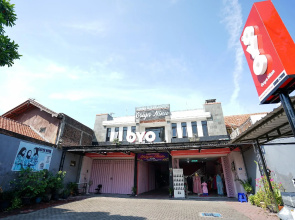 Griya Nina Syariah by OYO Rooms