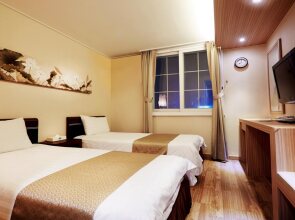 Uljiro Co-Op Residence