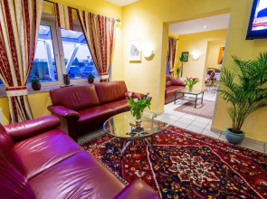 Confour Hotel