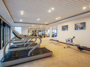 voco Guangzhou Shifu by IHG