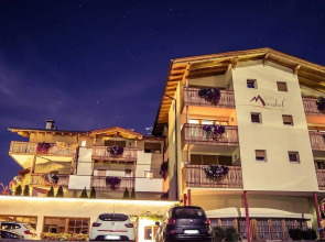 Hotel Mirabel