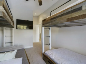 Willows At Grand Park 4 Bedroom Home by RedAwning