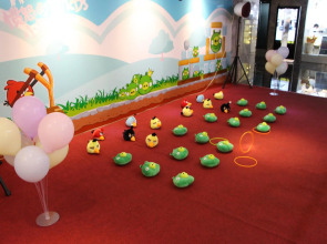 La Perle International Hotel - Free shuttle between hotel and Exhibition Center during Canton Fair & Exhibitor registration Counter