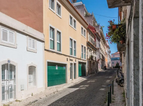 Best of Principe Real Liberdade in the Heart of Lisbon with Private Parking