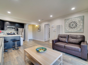 Pleasanton Gem in Quiet Community w/ Pool Access