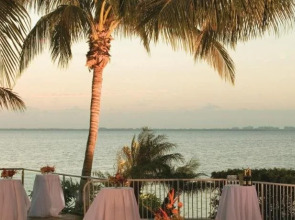 Grove Isle Hotel & Spa