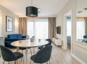 RentPlanet - Apartament Ślężna