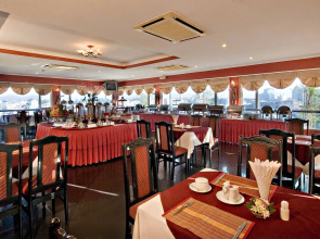 Liberty 2 Hotel