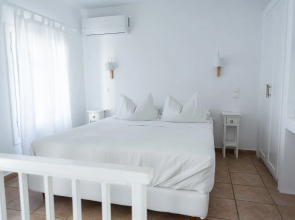 Kostantakis Winery & Residence