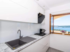 Tom - Panoramic sea View - A1
