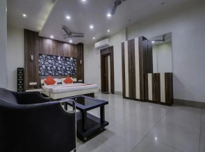 Savoy Hotel By OYO Rooms