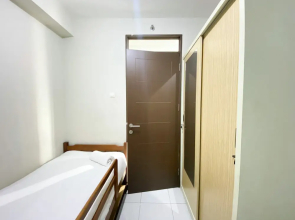 Basic 2BR At Lagoon Bekasi Town Square Apartment