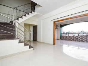 Regal-44 by OYO Rooms