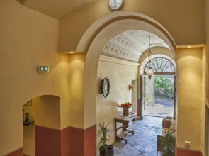 Hotel Mare E Monti