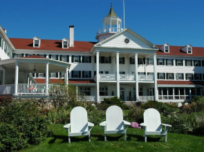 The Colony Hotel
