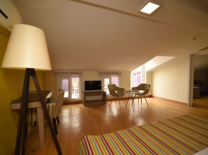Spacious Penthouse EMPEROR 501