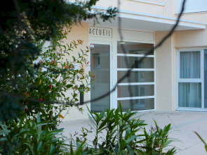 Kosy Aparthotel Campus del Sol Esplanade