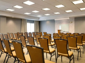 SpringHill Suites by Marriott Newark Liberty International