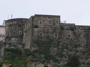 Holiday Home in Pizzo Near Tyrrhenian Sea