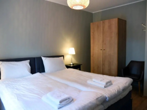 Flat 10