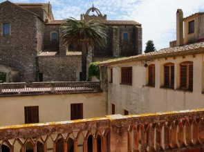 Casa Convent