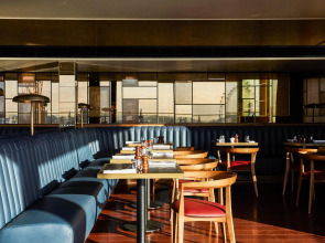 Hotel Indigo London - 1 Leicester Square by IHG