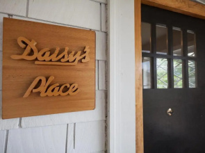 Daisy's Place - Rvr/Mt Vw-AC-3BR/2B