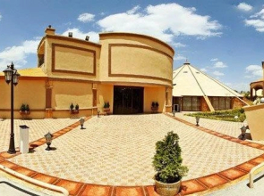 Parsian Tourist Tous