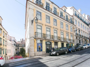 Chiado-apartment-holiday-rental-in-lisbon