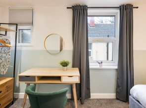 5 Person Modern Apartment Nr City Centre