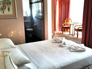 Forstay Motel